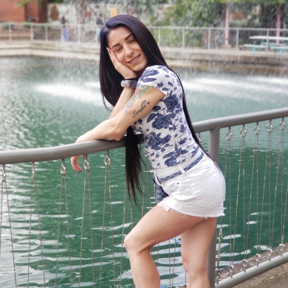 Meet your Posher, Sydney - Picture 14 of 16